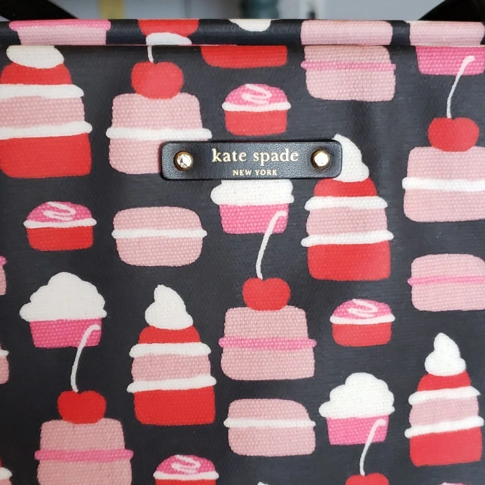 Kate Spade Cupcake Tote ♡